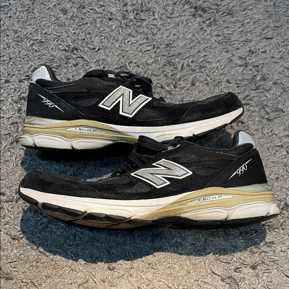 New balance 990 v3